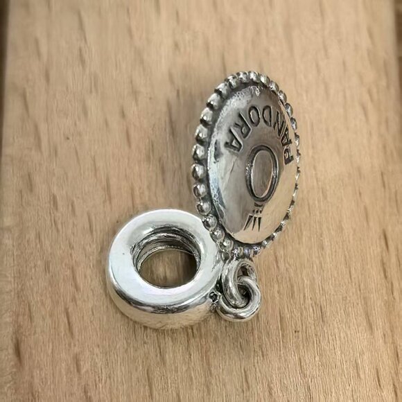 Pandora Chicago Exclusive Charm Pendant, S925 Silver Bracelets - Picture 4 of 4